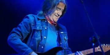 Pavia – Drupi al Fraschini per il “Da Piccola e Fragile” tour