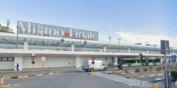 Milano – All’aeroporto con 20mila carte da gioco di contrabbando